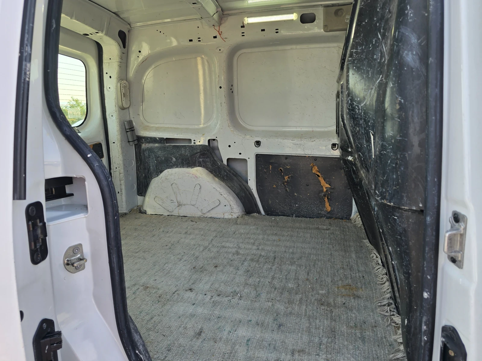 Renault Kangoo 1.5DCI N1 2011 година ЕВРО 4 - изображение 10