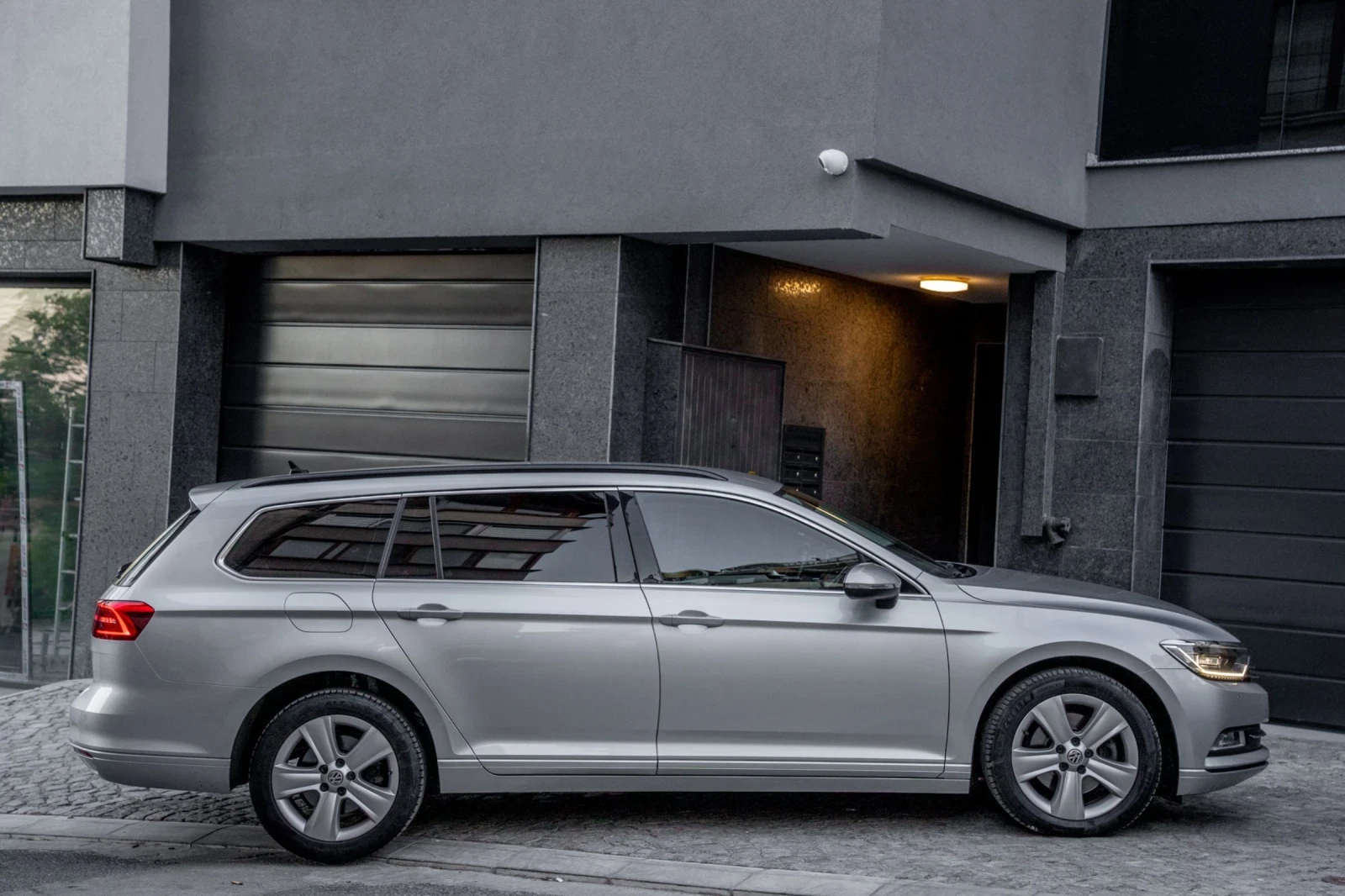 VW Passat  - изображение 7