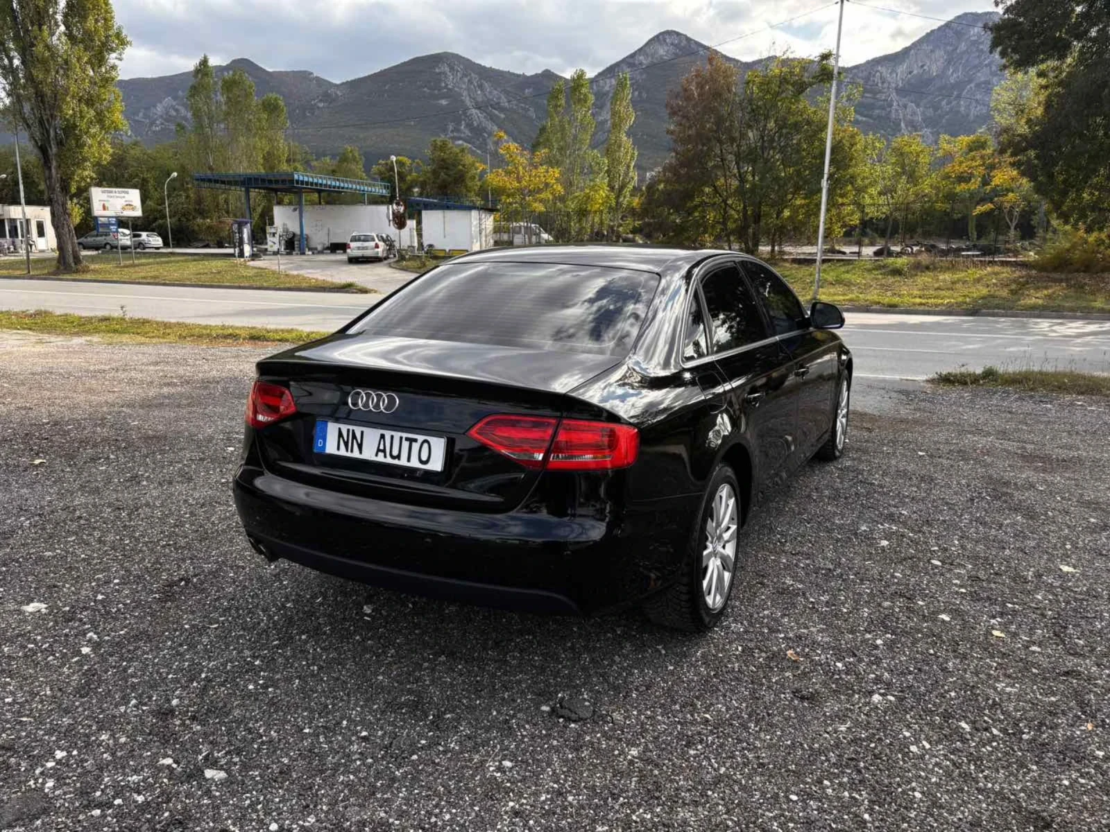 Audi A4 2.0TDI ITALIA - изображение 8