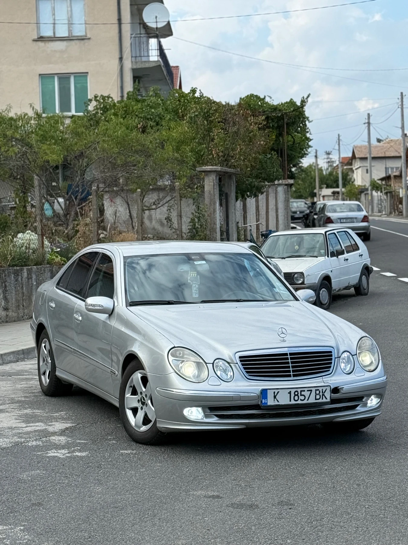 Mercedes-Benz E 270  - изображение 3