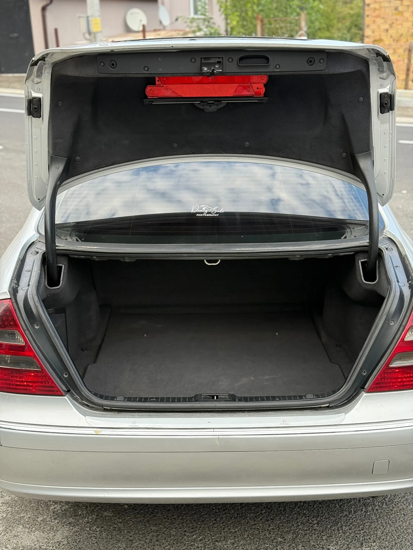 Mercedes-Benz E 270  - изображение 9