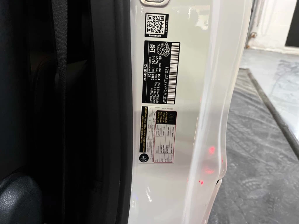 Mercedes-Benz C 43 AMG * 43 * CARFAX * БЕЗ ПЪРВОНАЧАЛНА ВНОСКА - изображение 10