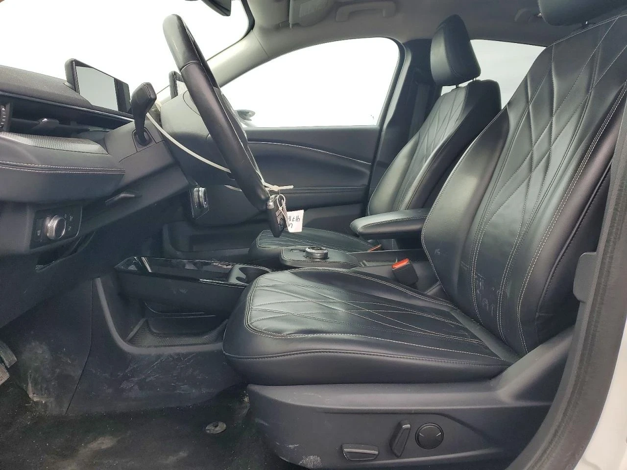 Ford Mustang Mach-E SELECT, снимка 7 - Автомобили и джипове - 53907337