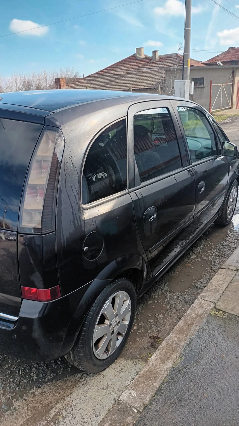 Opel Meriva, снимка 2 - Автомобили и джипове - 53928334