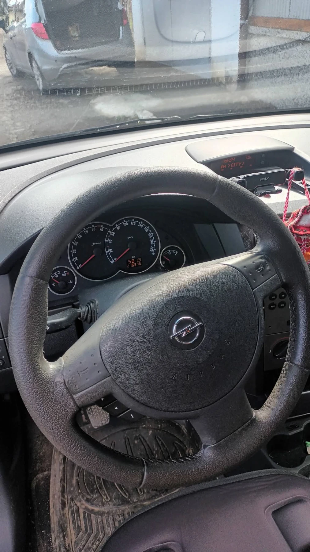 Opel Meriva, снимка 4 - Автомобили и джипове - 53928334