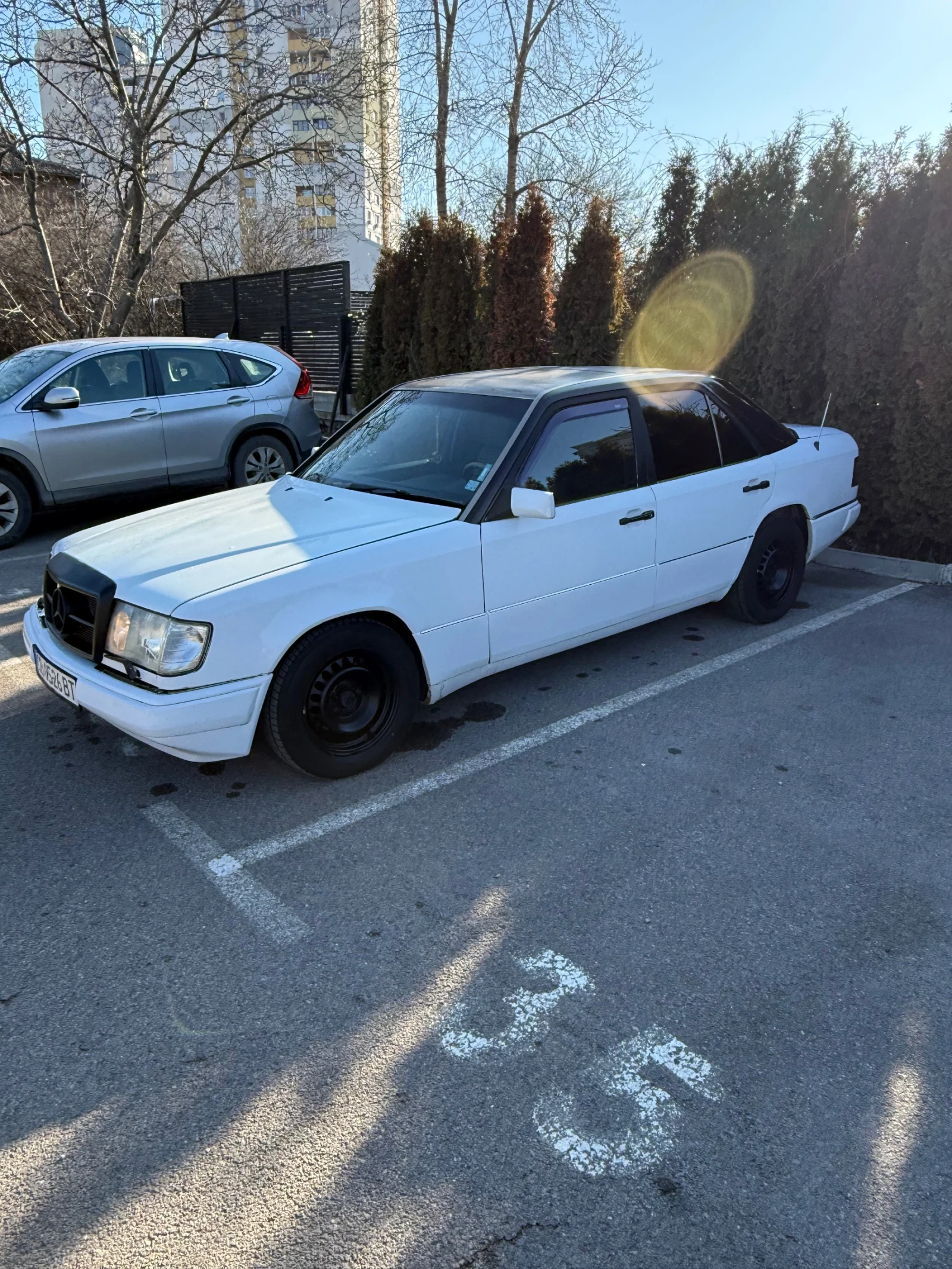 Mercedes-Benz 124 E300d, снимка 3 - Автомобили и джипове - 53993268