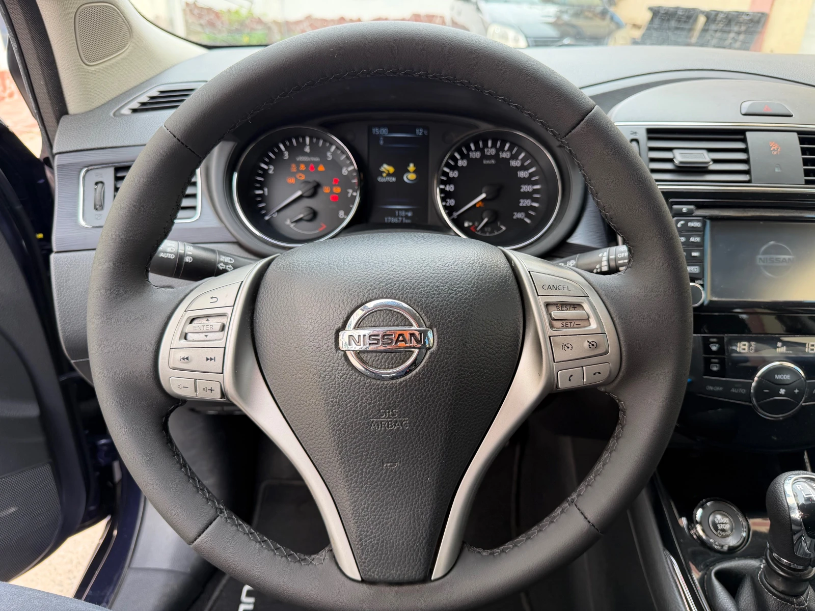 Nissan Pulsar 1.2i NAVI KAMERA-360 KEYLESS  | Mobile.bg � ����������� 12