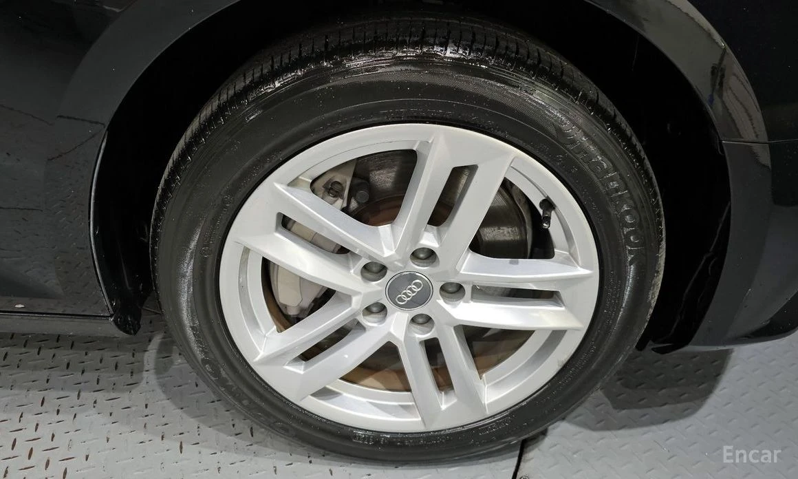 Audi A4, снимка 5 - Автомобили и джипове - 54368253