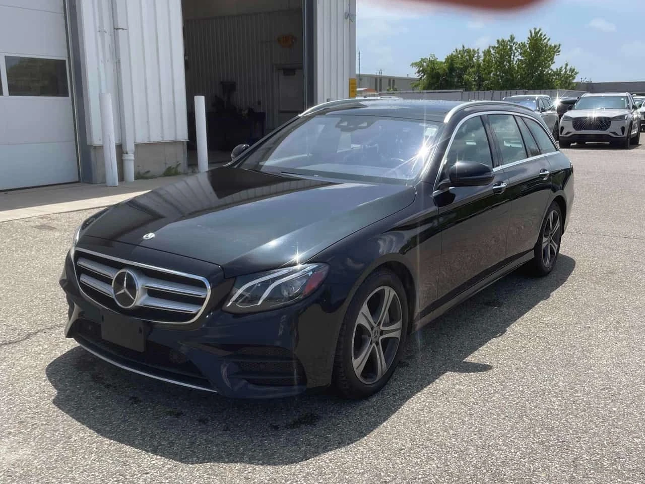 Mercedes-Benz E 450 4MATIC* DISTRONIC* BURMESTER* 360*  | Mobile.bg � ����������� 1