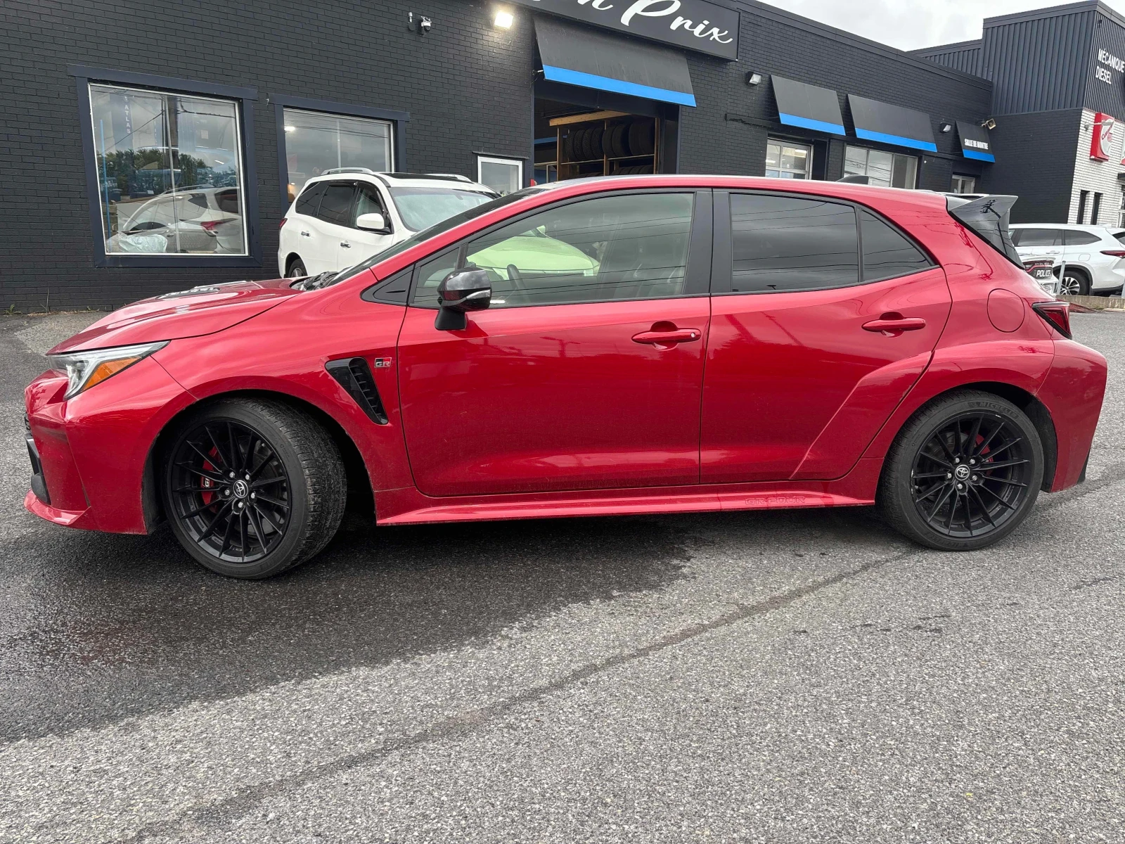 Toyota Corolla GR* CIRCUIT EDITION * , снимка 3 - Автомобили и джипове - 54974382