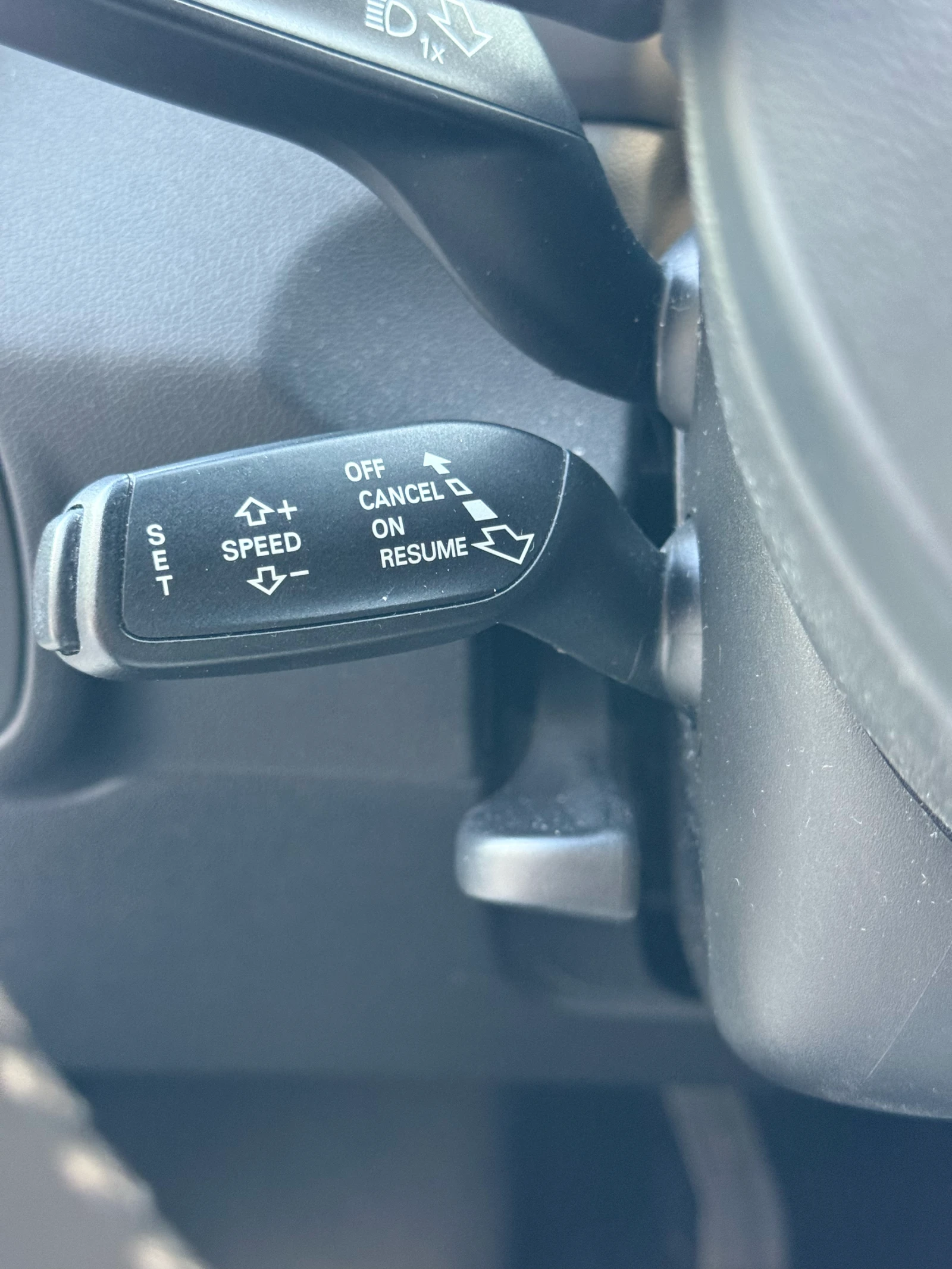 Audi A1 Sline | ОБСЛУЖЕНА | LED, снимка 10 - Автомобили и джипове - 55087905