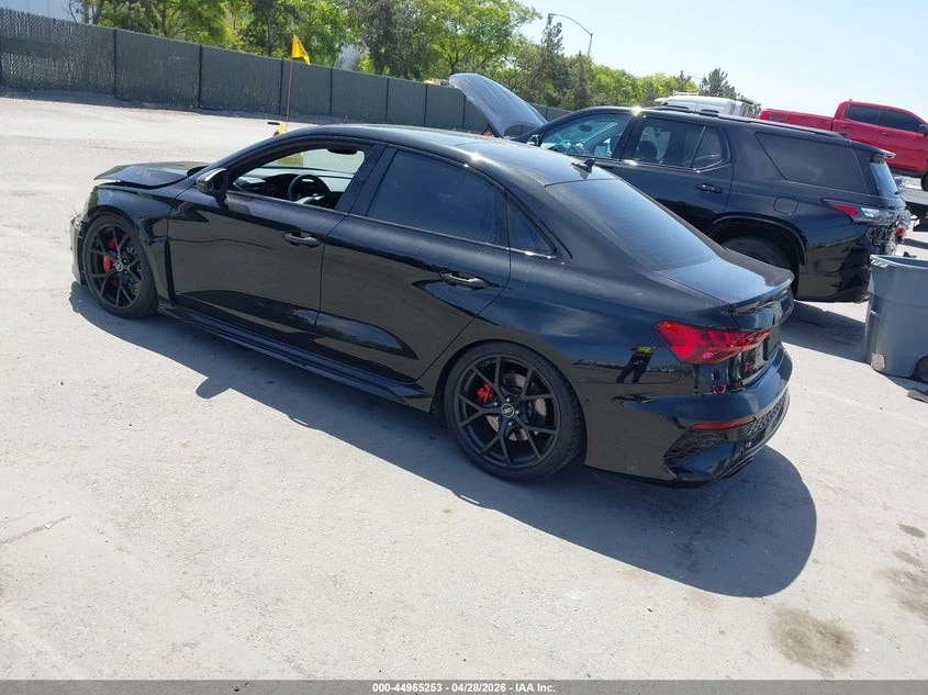 Audi Rs3 Автокредит Цена до България, снимка 6 - Автомобили и джипове - 55145574