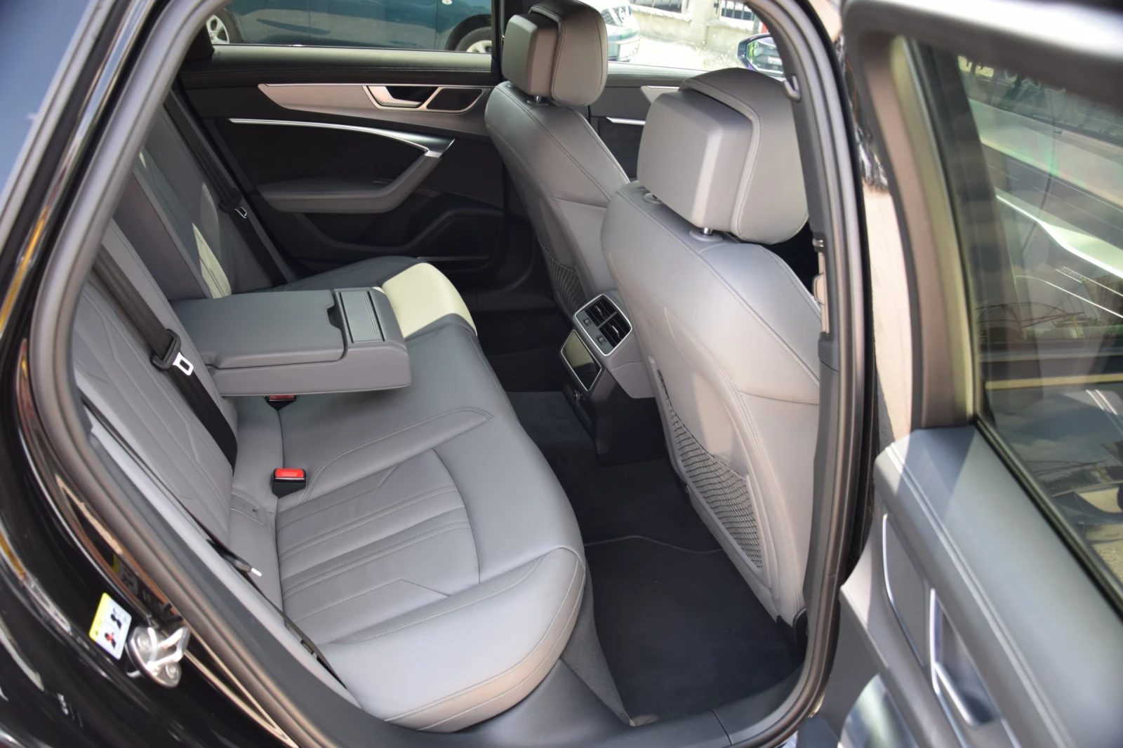 Audi A6 55TFSI quattro , снимка 13 - Автомобили и джипове - 55376723