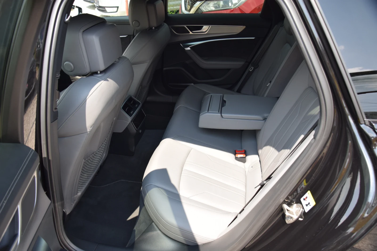 Audi A6 55TFSI quattro , снимка 10 - Автомобили и джипове - 55376723