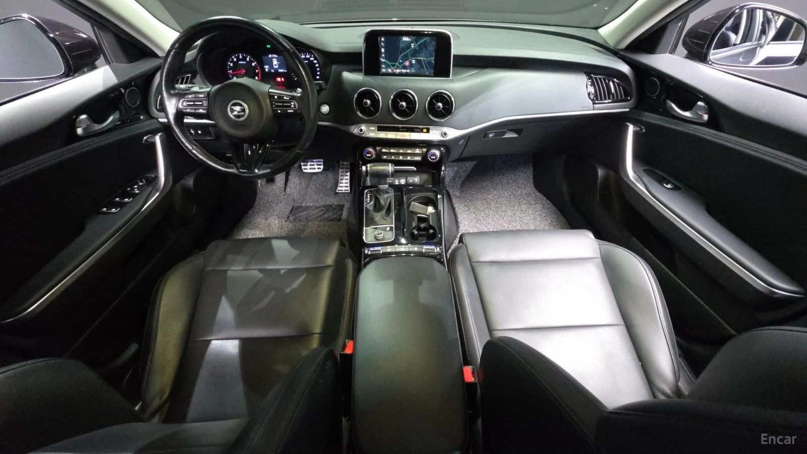 Kia Stinger PRIME* ОБДУХВАНЕ* КАМЕРА* ПОДГРЕВ* 4Х4, снимка 7 - Автомобили и джипове - 55638938