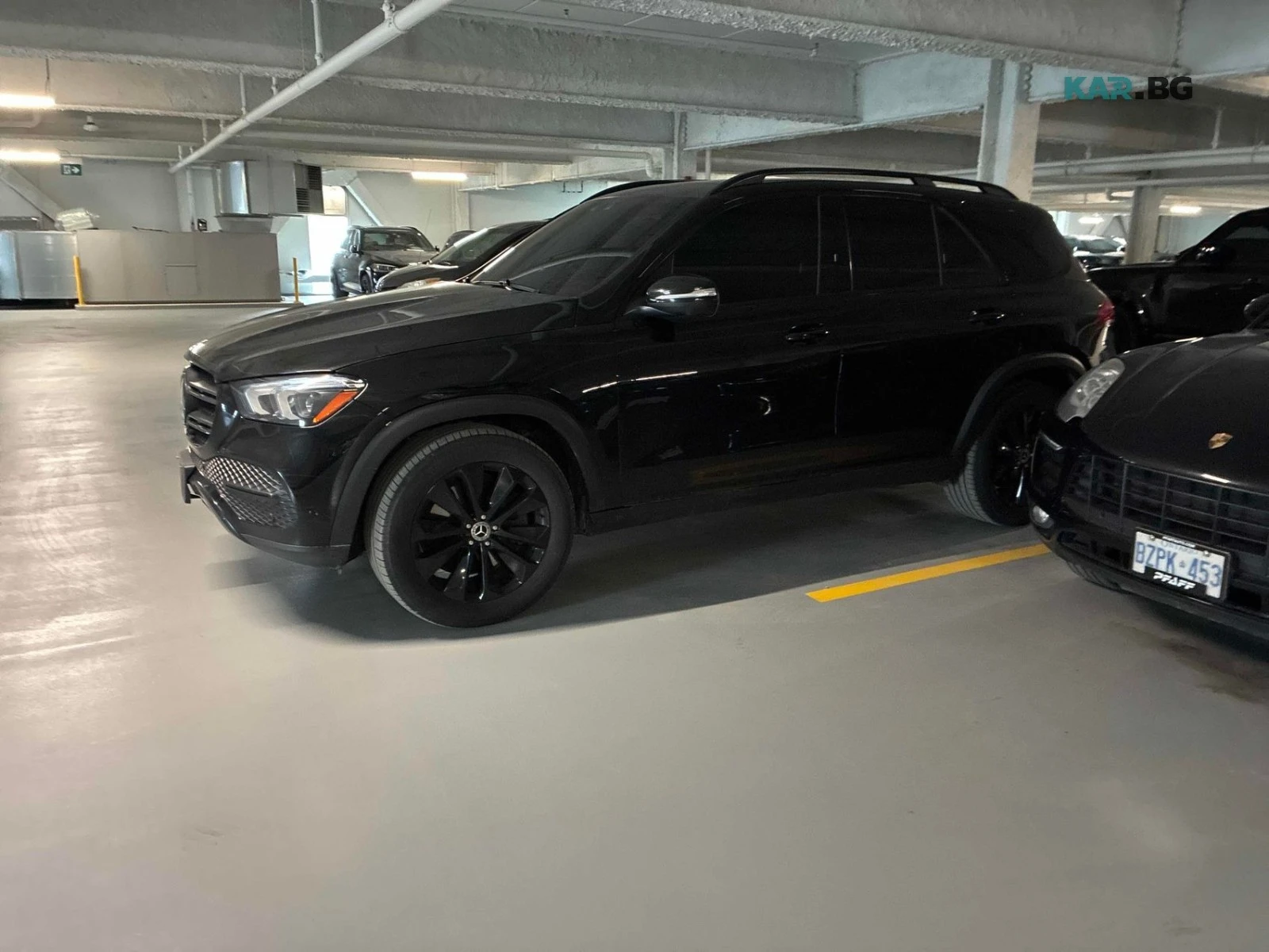 Mercedes-Benz GLE 450 AMG* ОБДУХ* 360* HUD* BURMESTER* DISTRONIC, снимка 4 - Автомобили и джипове - 55748259