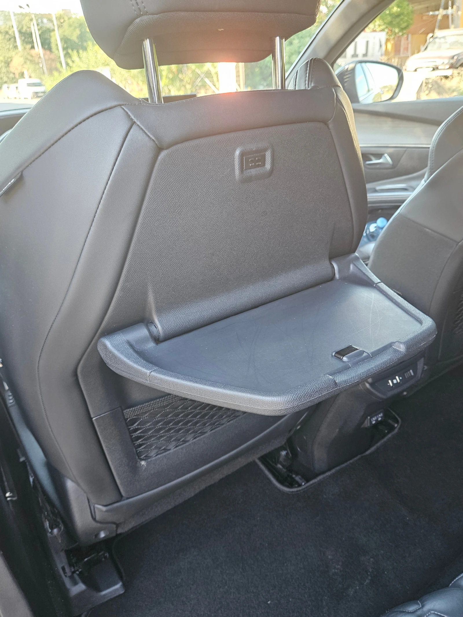 Peugeot 5008 GT-Line, снимка 12 - Автомобили и джипове - 55840824
