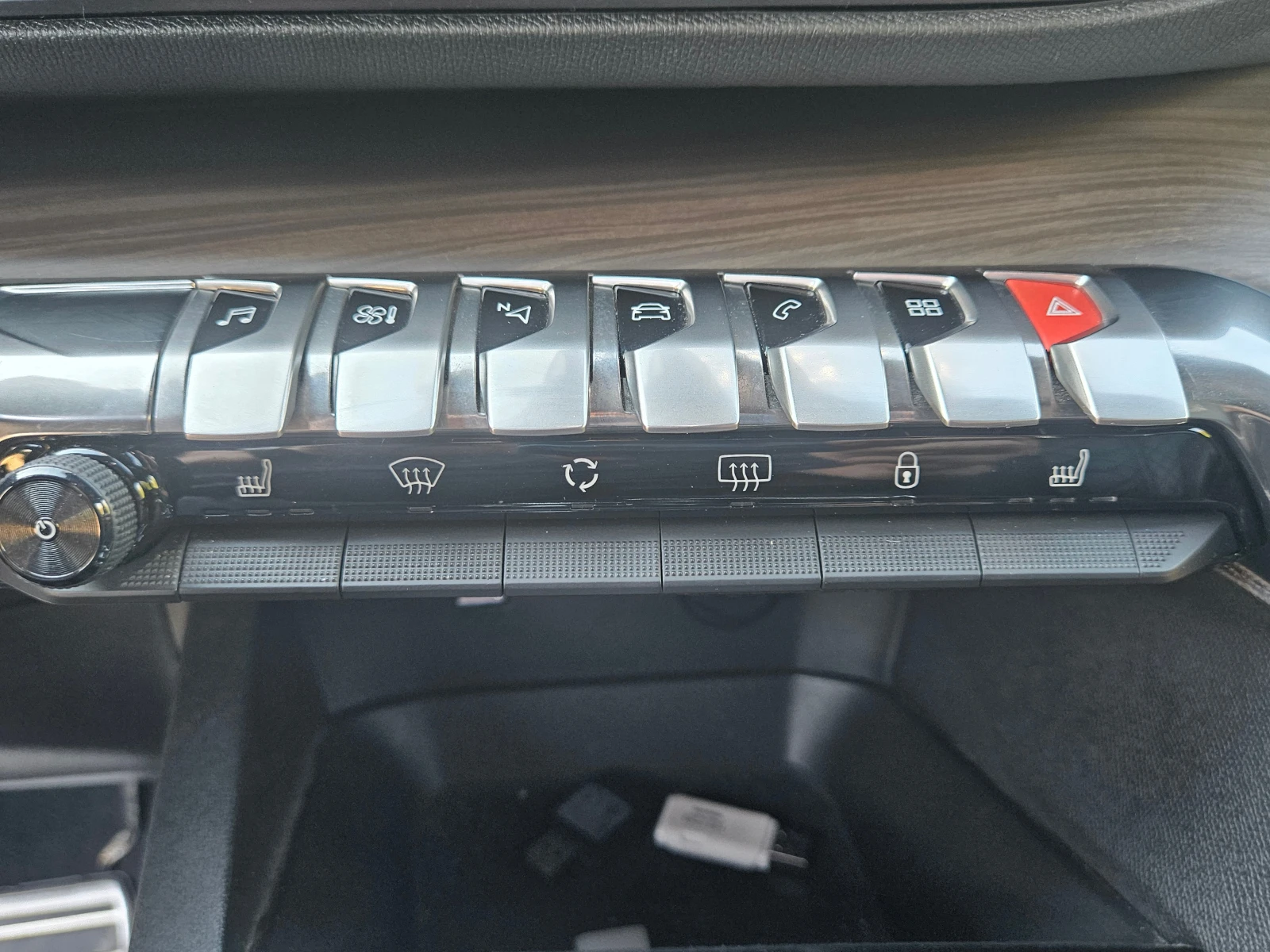 Peugeot 5008 GT-Line, снимка 8 - Автомобили и джипове - 55840824