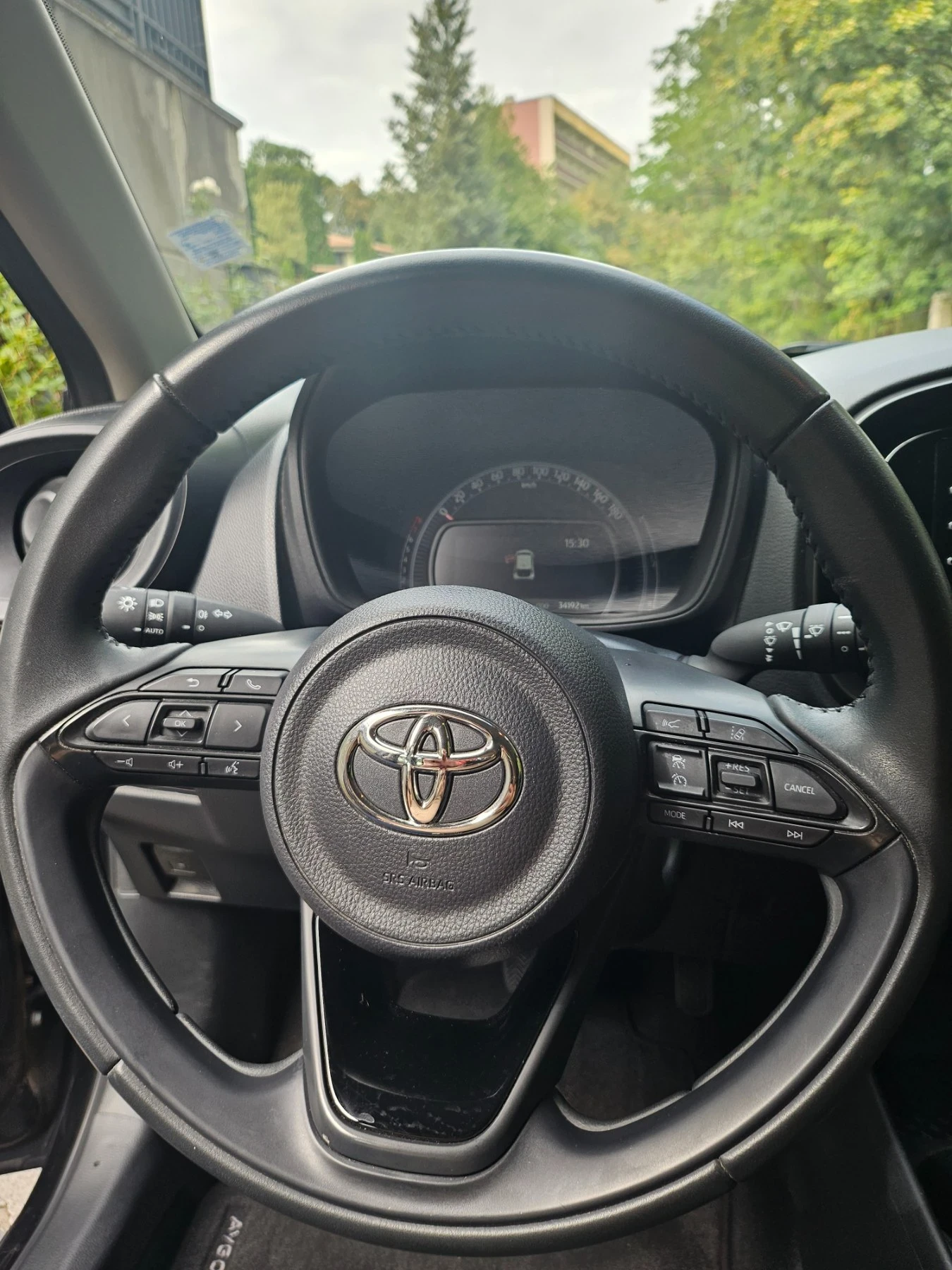 Toyota Aygo ТМ АУТО , снимка 4 - Автомобили и джипове - 55966892