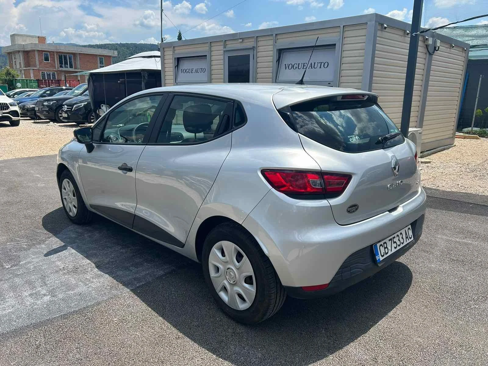 Renault Clio 1.5dci, снимка 3 - Автомобили и джипове - 56112386