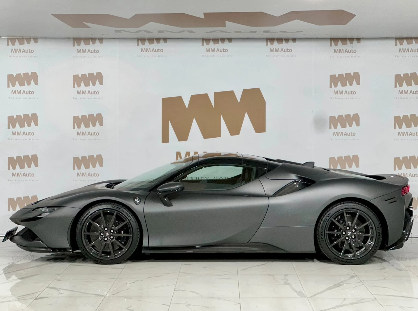 Ferrari SF 90 Spider* Full Carbon, снимка 2 - Автомобили и джипове - 56160421