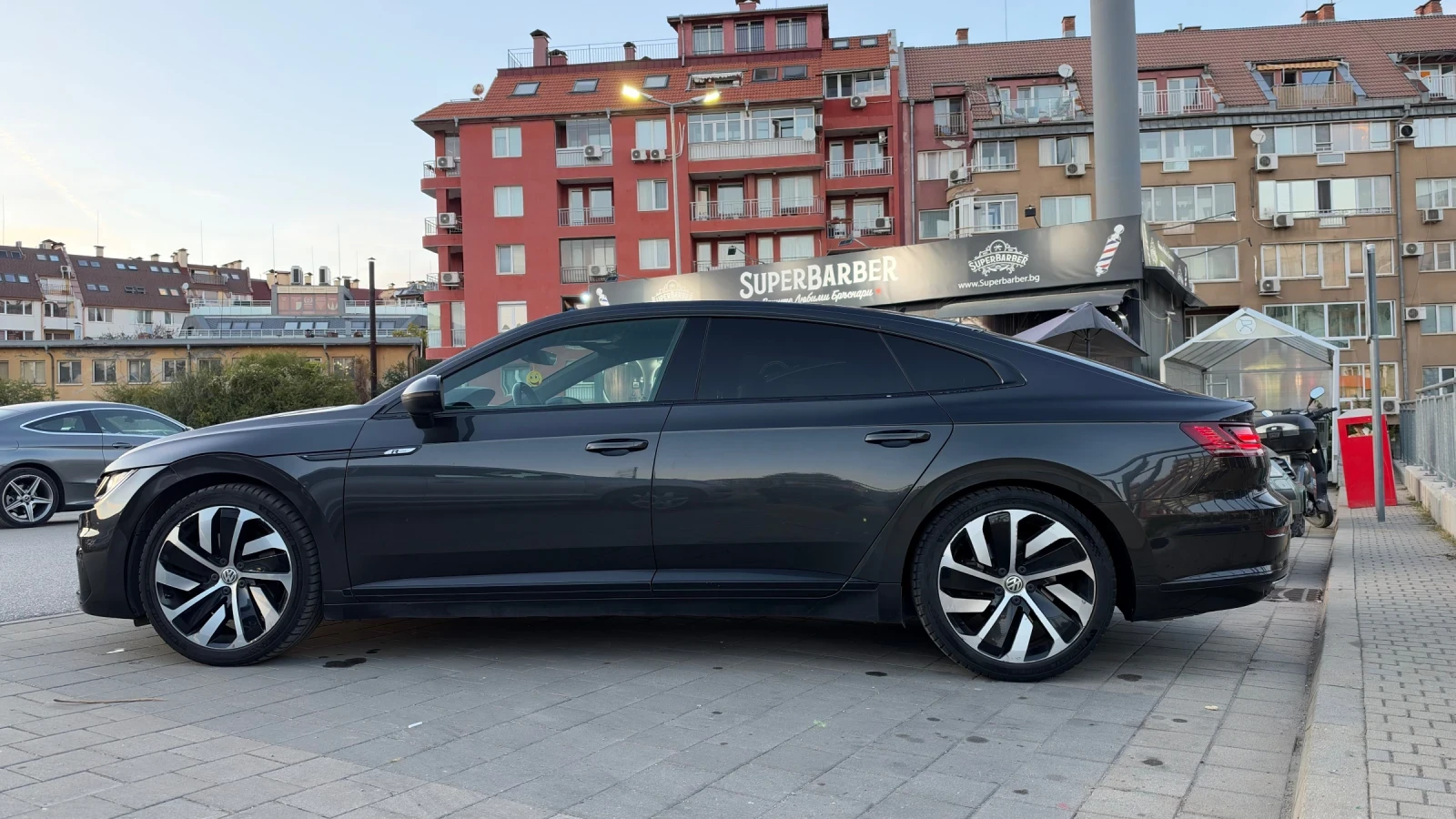 VW Arteon R-Line 280 к.с., снимка 6 - Автомобили и джипове - 56438980
