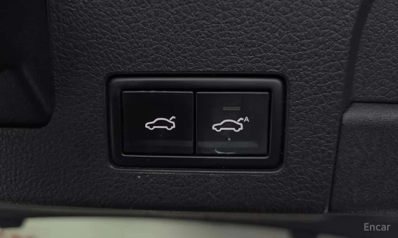 VW Arteon * 2.0 TDI Prestige * ЦЕНА ДО БГ, снимка 16 - Автомобили и джипове - 56699954