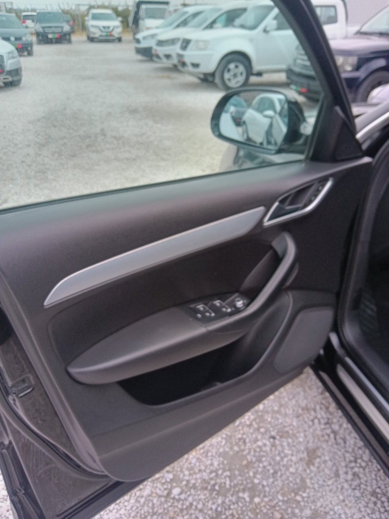 Audi Q3 Топ състояние, снимка 8 - Автомобили и джипове - 43310860