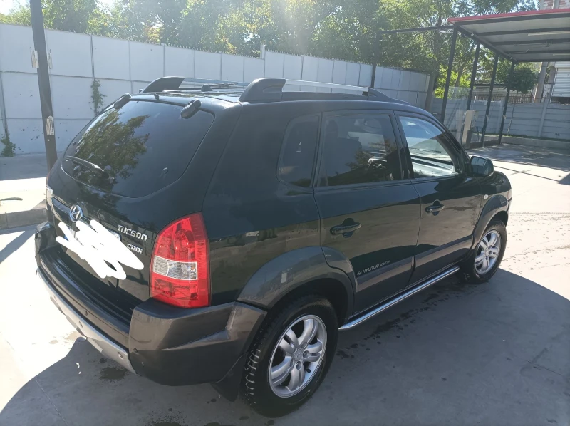 Hyundai Tucson crd, снимка 5 - Автомобили и джипове - 47421749