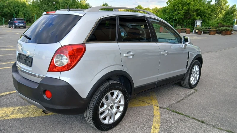 Opel Antara 2.0d COSMO, снимка 4 - Автомобили и джипове - 47719740
