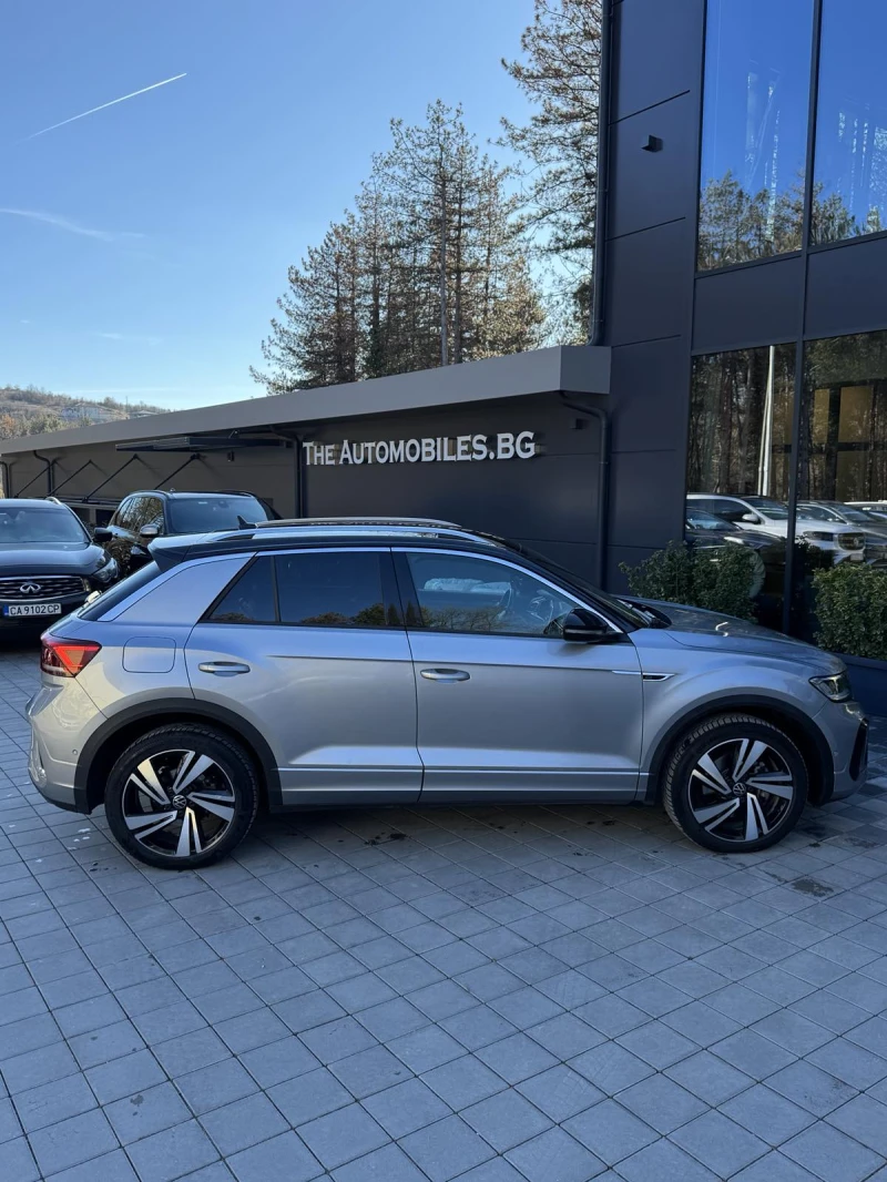 VW T-Roc R-Line, снимка 8 - Автомобили и джипове - 48381771