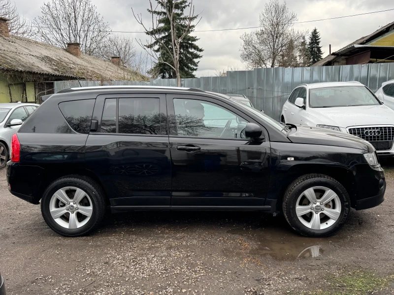 Jeep Compass 79000км.! Нов Нов!, снимка 4 - Автомобили и джипове - 49541699