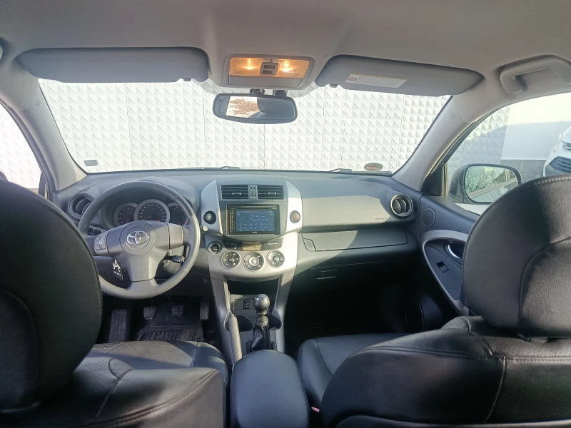 Toyota Rav4, снимка 9 - Автомобили и джипове - 52726764