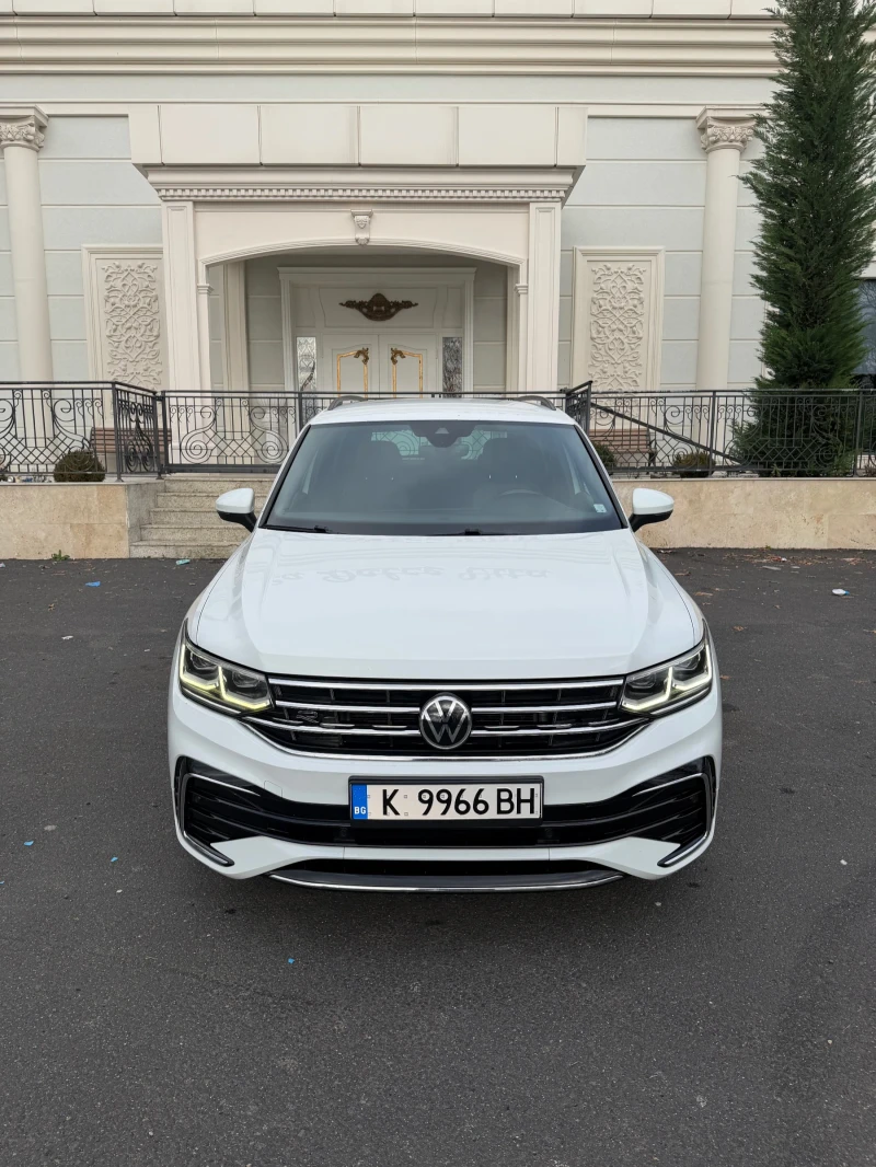 VW Tiguan, снимка 2 - Автомобили и джипове - 53275315
