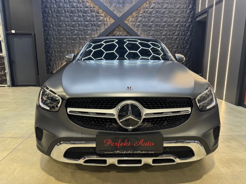 Mercedes-Benz GLC 220 d COUPE 4 MATIC * ПОРЪЧКОВ ЦВЯТ* ШИБЕДАХ* 360 КАМЕ, снимка 2 - Автомобили и джипове - 53469706