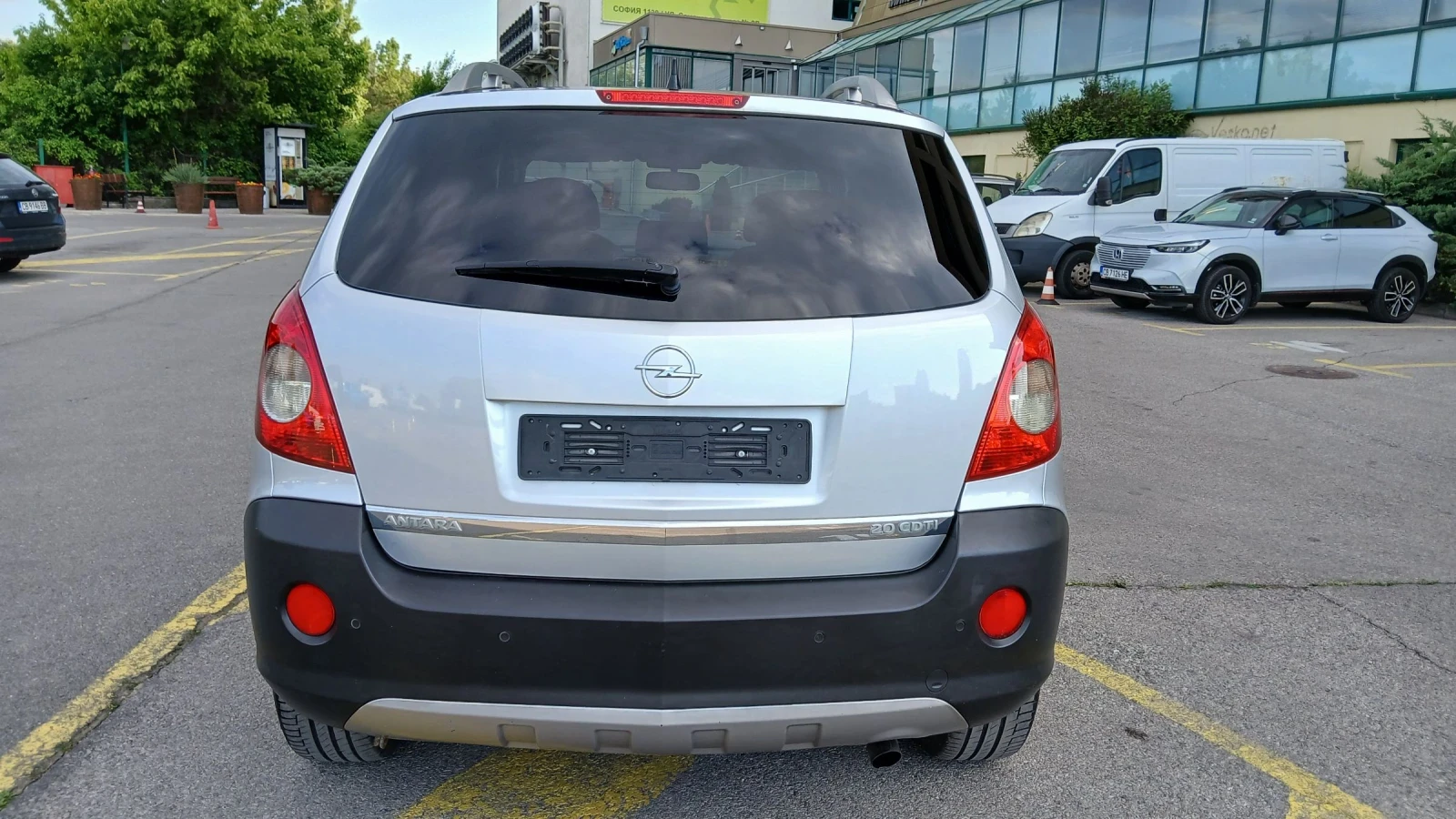 Opel Antara 2.0d COSMO - изображение 6
