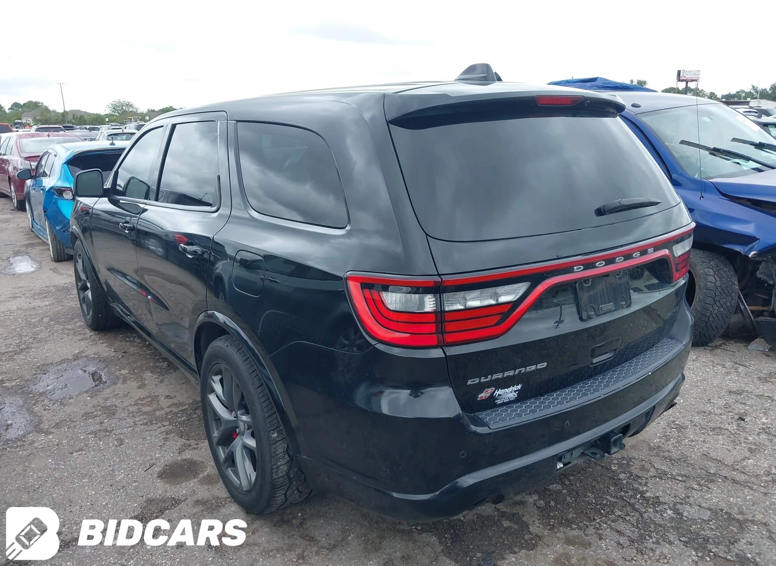 Dodge Durango SRT, 6, 4 V8 - изображение 3