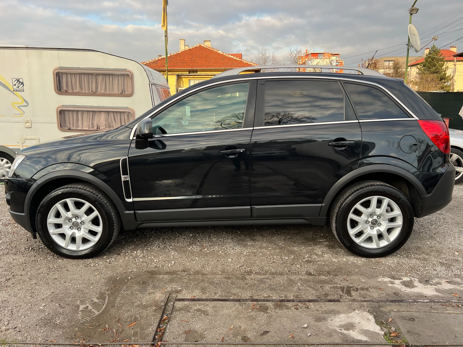 Opel Antara 2.2CDTi 4х4/Фейслифт/Нави/Кожа/PDC/Серв. история/ - изображение 2