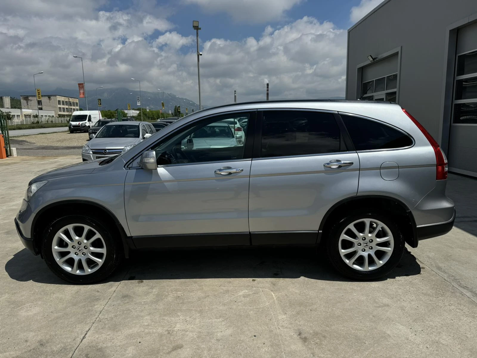 Honda Cr-v 2.2 CTDI* Exclusive  - изображение 2