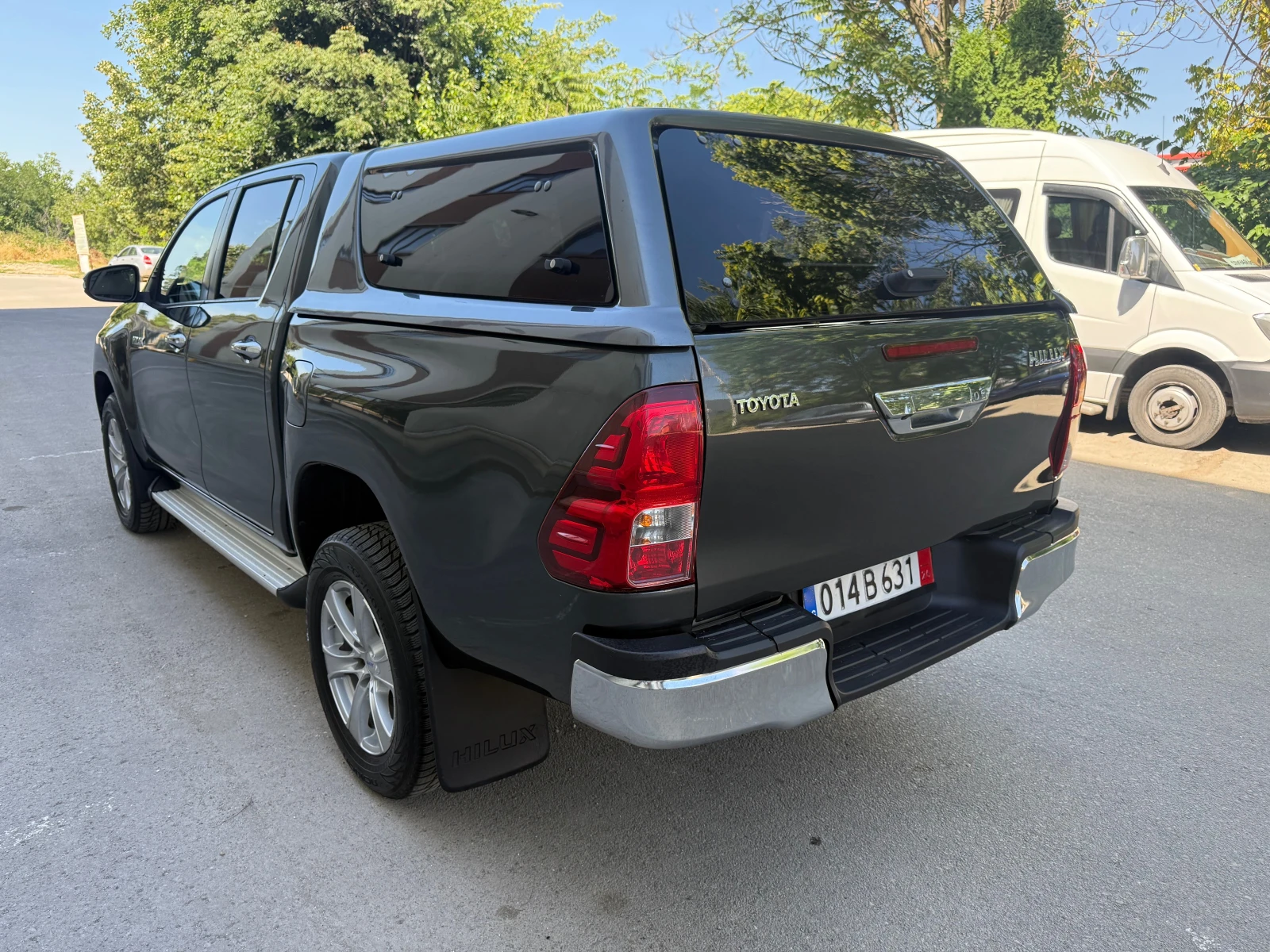 Toyota Hilux  - изображение 7