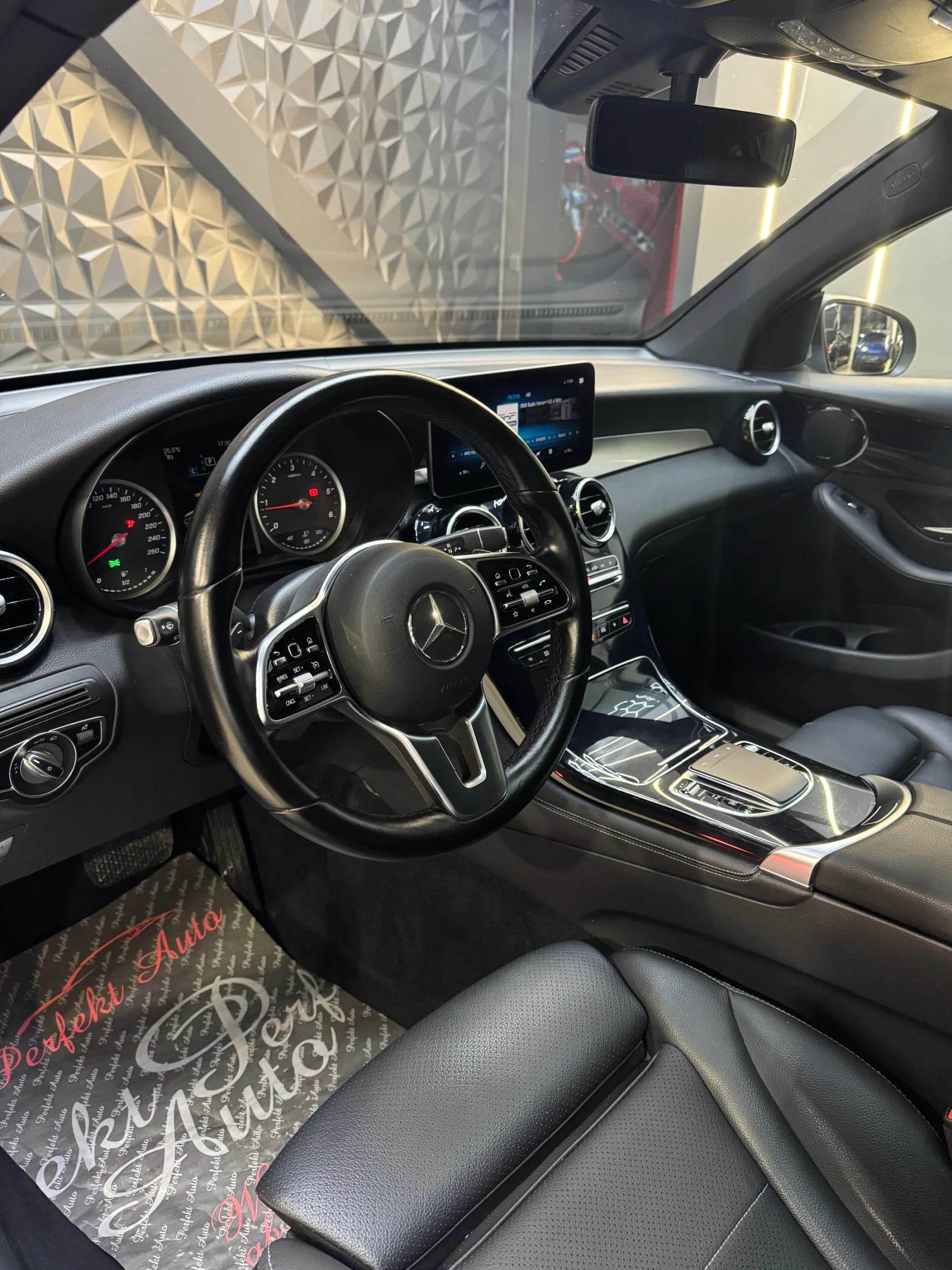 Mercedes-Benz GLC 220 d COUPE 4 MATIC * �������� ����* �������* 360 ���� | Mobile.bg � ����������� 7
