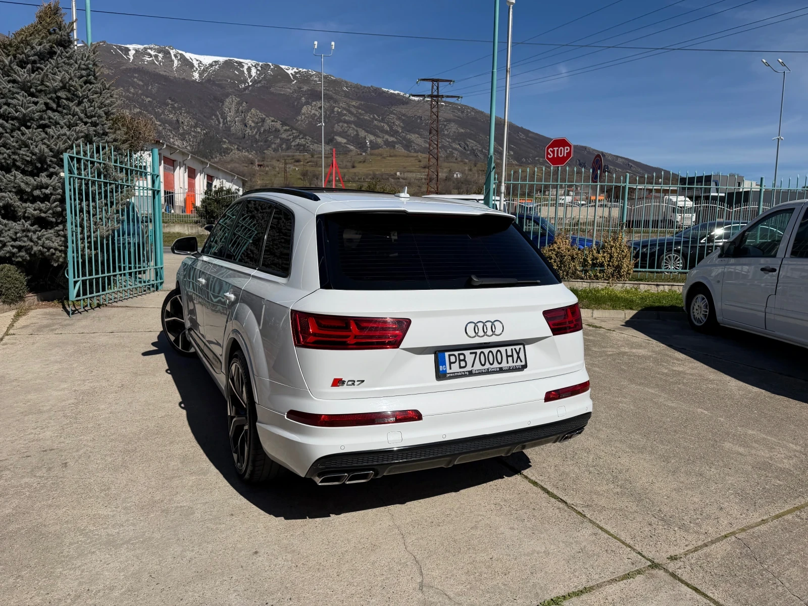 Audi SQ7 4.0 V8T quattro, снимка 13 - Автомобили и джипове - 53796895