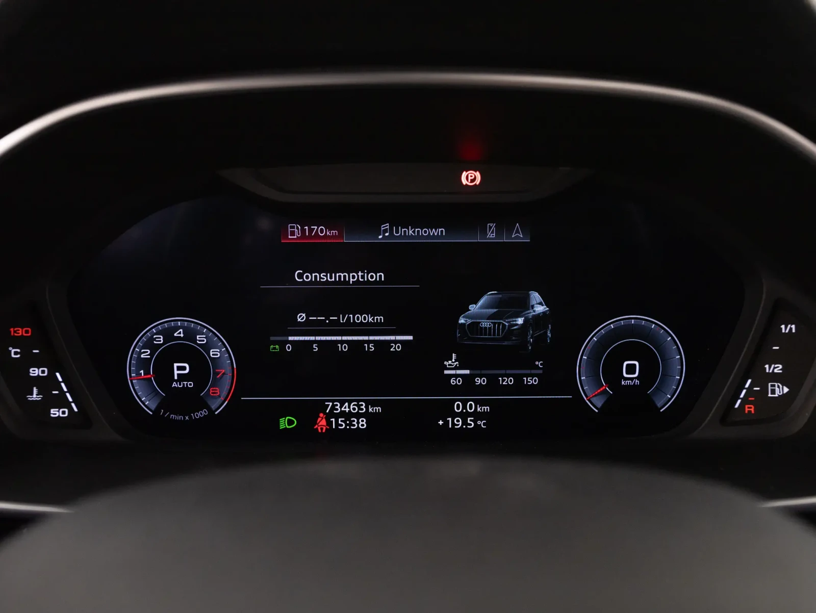 Audi Q3 Technik, снимка 15 - Автомобили и джипове - 55102980