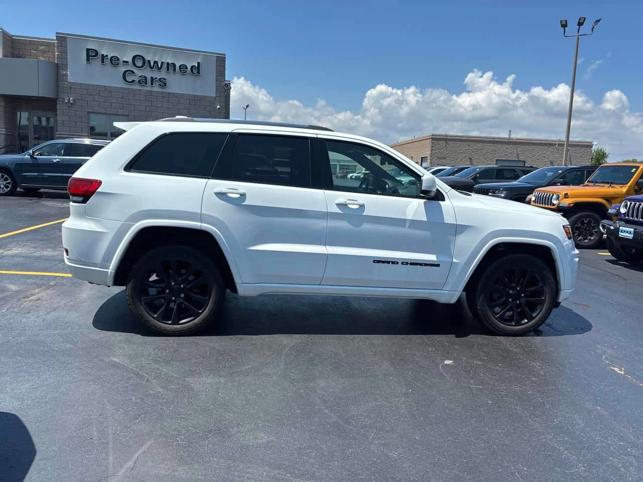 Jeep Grand cherokee * Altitude * КЛИП НА МОТОРА * ПРЕДСТАВИТЕЛСТВО, снимка 4 - Автомобили и джипове - 55222100