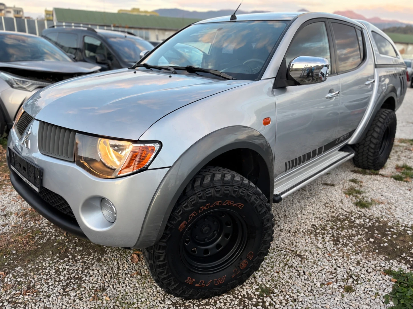 Mitsubishi L200 2.5 DI- D 32s 4X4 TOP