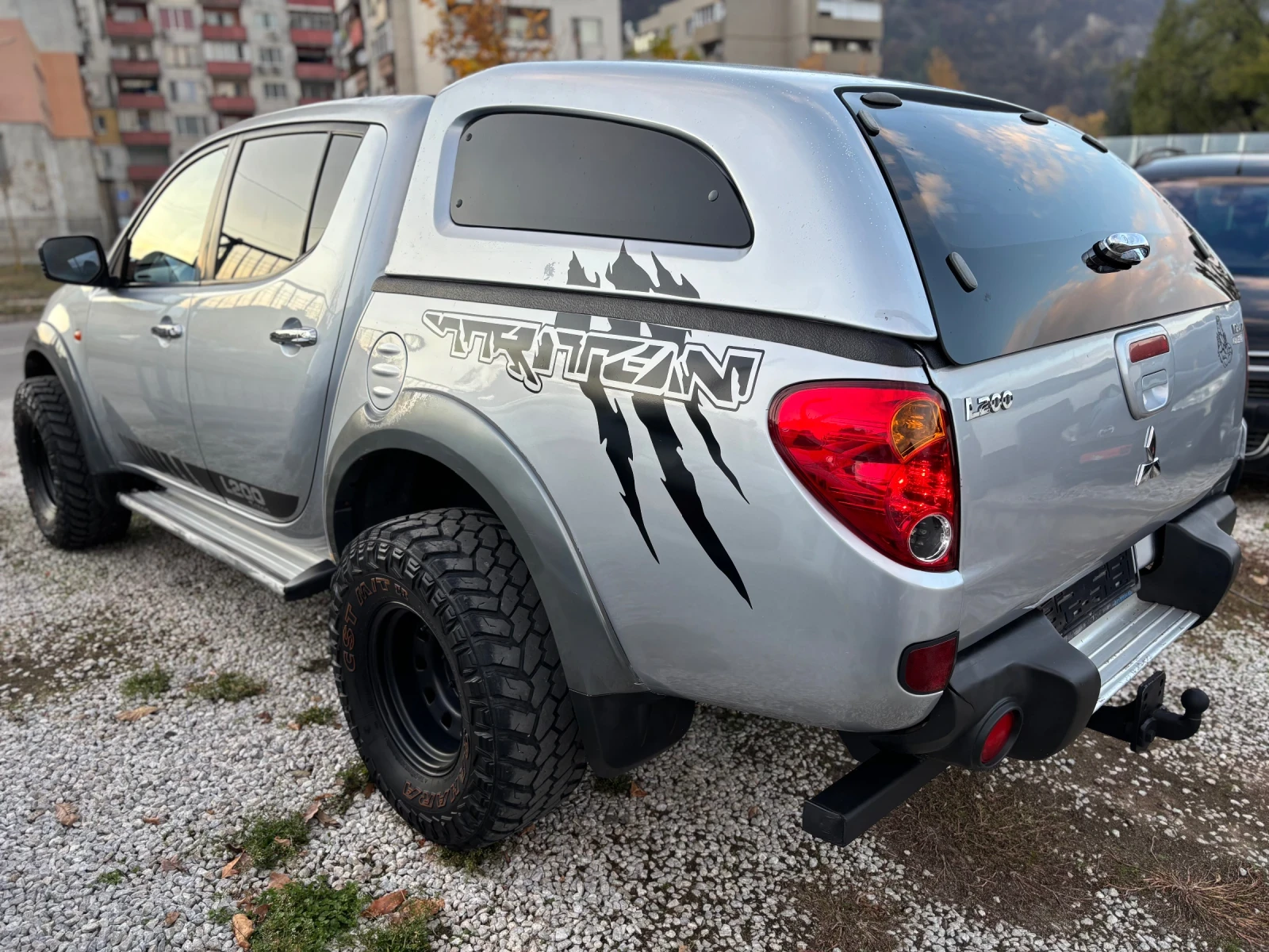 Mitsubishi L200 2.5 DI- D 32s 4X4 TOP | Mobile.bg � ����������� 2