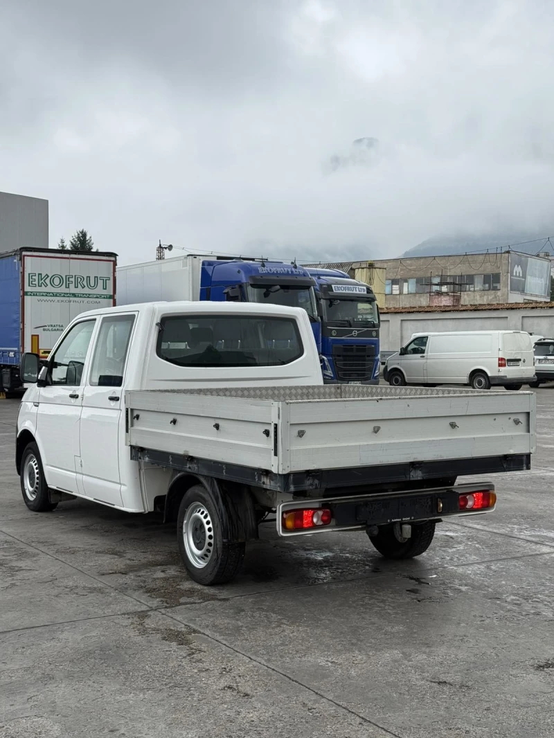 VW Transporter Товаропътнически, 2.0 TDi - 101 к.с., снимка 11 - Бусове и автобуси - 51880599