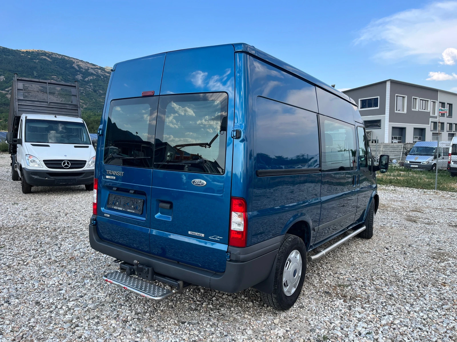 Ford Transit 4Х4 140КС ФУЛ ЕКСТРИ КАТО НОВ ТОП СЪСТОЯНИЕ - изображение 4