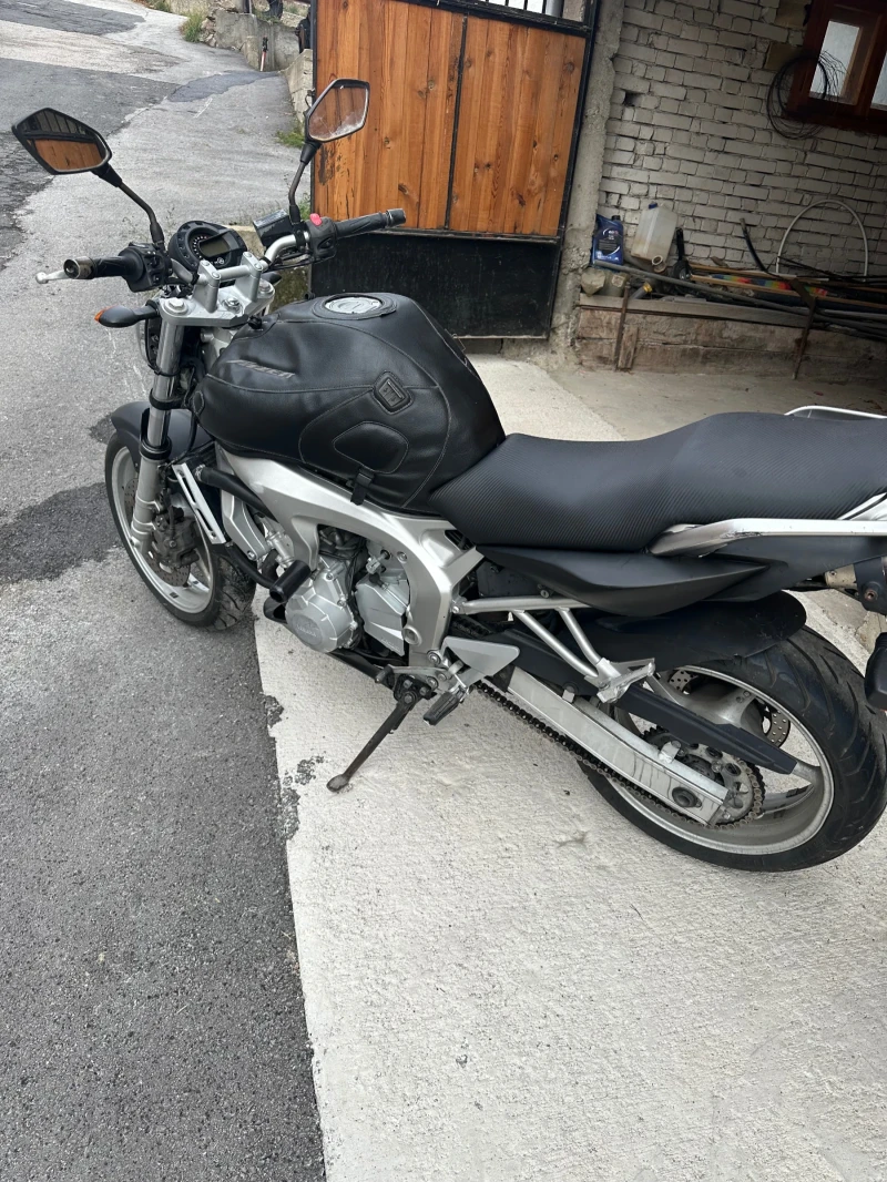 Yamaha FZ6