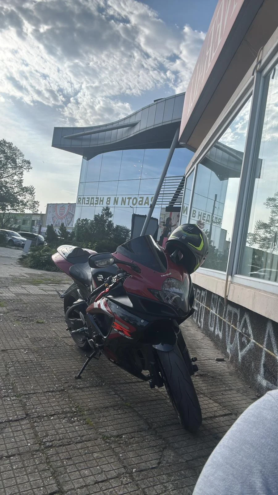 Suzuki Gsxr 750 - изображение 4